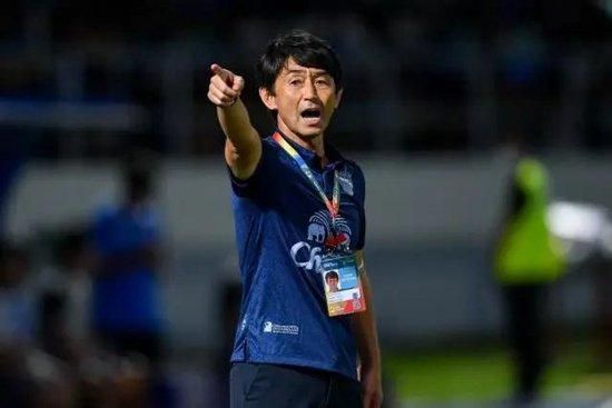 亚洲一区二区三区四区五区中文